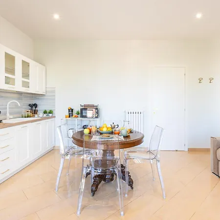 Chlorèa Panoramico Appartamento *